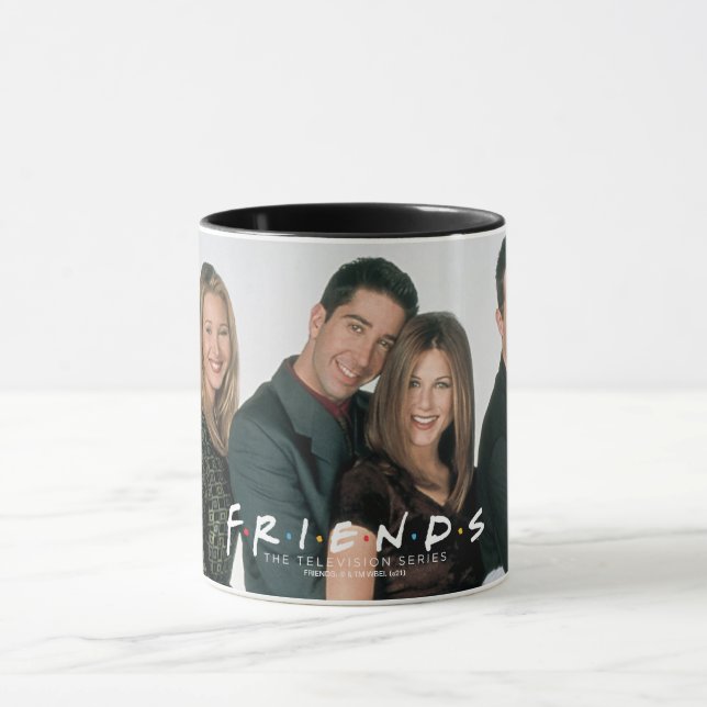 Caneca FRIENDS™ | Casais Abraçados (Centro)