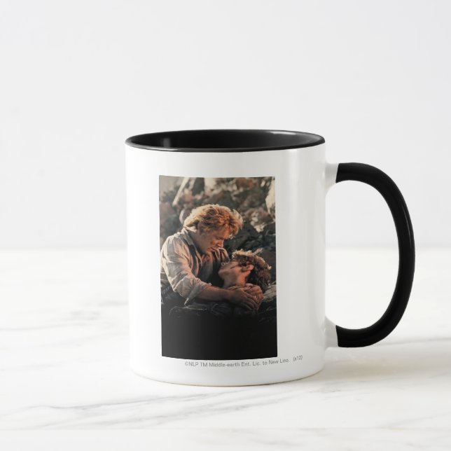 Caneca FRODO™ nos braços do Samwise (Direita)