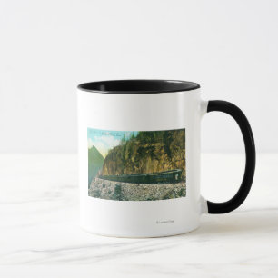 Caneca Fuga ao norte do ponto rochoso, da passagem branca