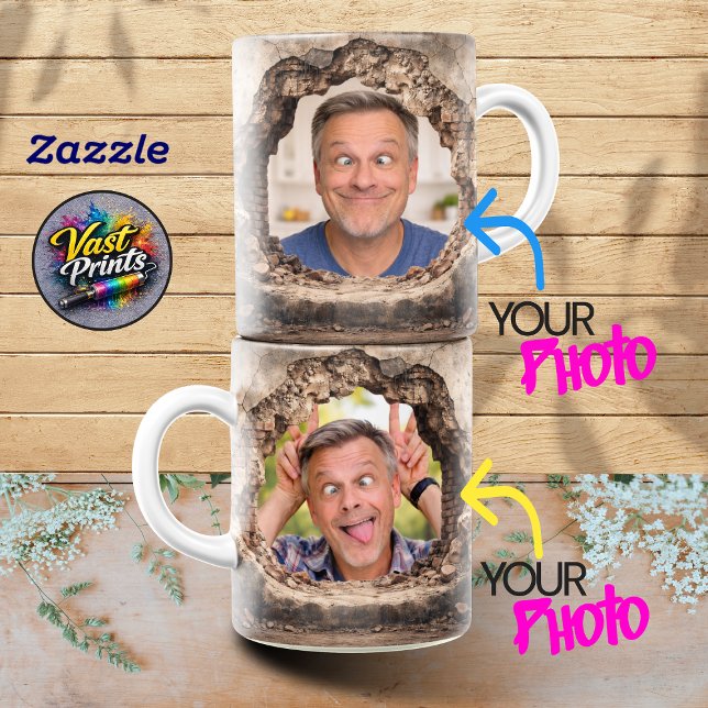 Caneca Funny Man Peeking Through Hole Custom Photo (Funny Man Peeking Through Hole Custom Photo Mug)
