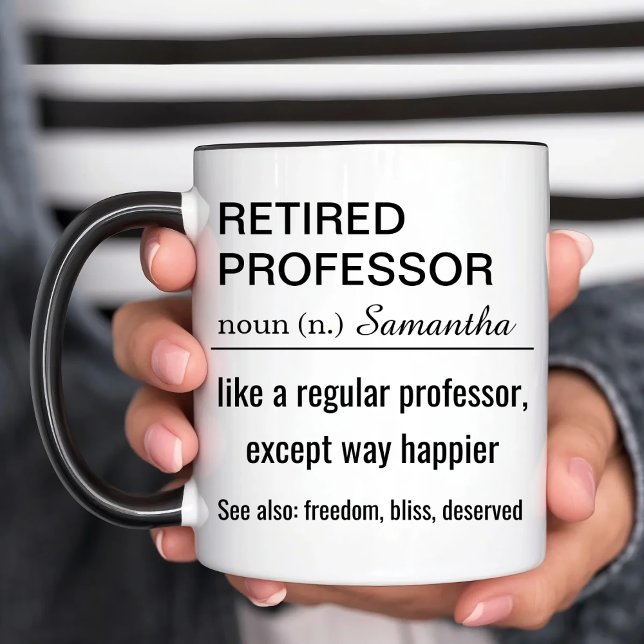 Caneca Funny Personalized Retired Professor Definition (Criador carregado)