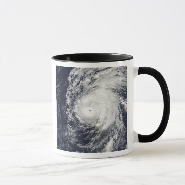 Caneca Furacão Neki a oeste do Havaí (Direita)