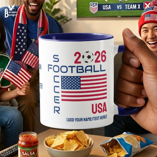 Caneca Futebol EUA Personalizado 2026 QUALQUER ANO (Patriotic USA SOCCER 2026 flag mug for World soccer fans. Customizable name, year and text.)