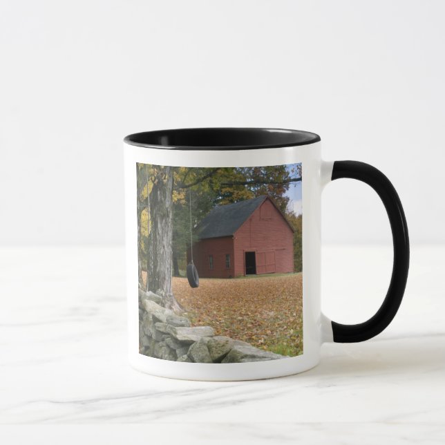 Caneca Gângue de pneu ao longo de uma estrada no sul de V (Direita)