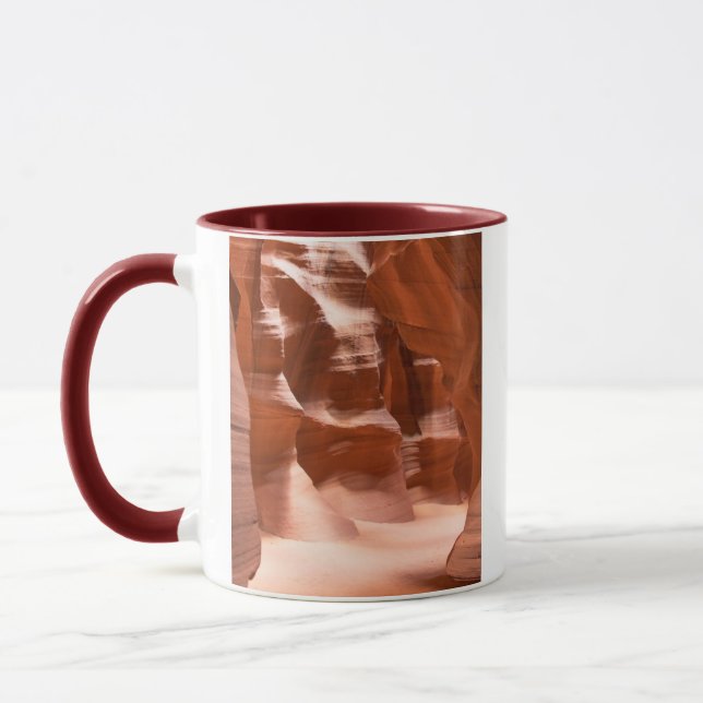 Caneca Garganta do antílope, naturalmente Lit (Esquerda)
