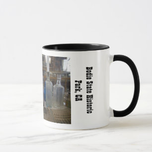 Caneca Garrafas Anticas de Bodie