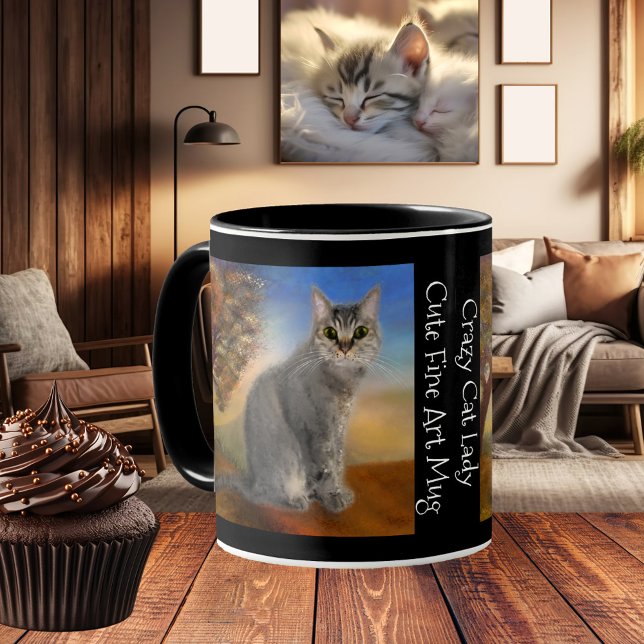 Caneca Gatinho Bonito de Arte (Cute mug featuring a painting of a grey kitty cat in a colorful landscape scene)