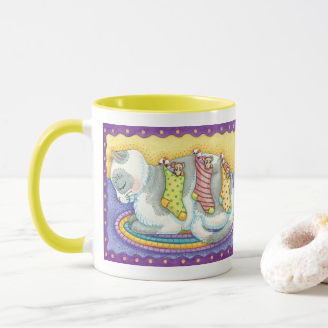 Caneca Gato de Natal Fofo Dormindo com Ratos em Meias (Com Donut)