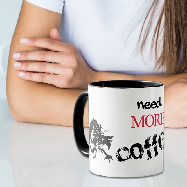 Caneca Gato Negro Engraçado Precisa De Mais Café (Criador carregado)