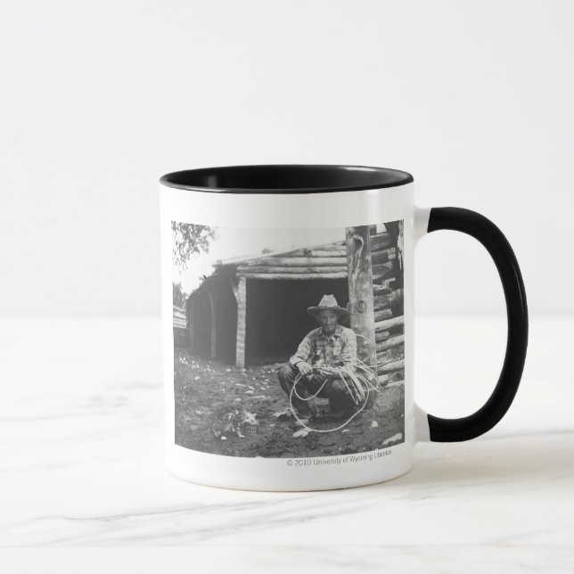 Caneca Gato que come fora de uma lata de café (Direita)