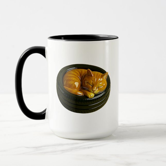 Caneca Gato Ruivo Fofo Dormindo no Pneu (Esquerda)
