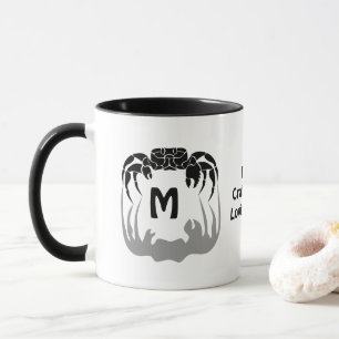 Caneca Ghost Crab Silhouette Castando um Monograma Sombra