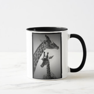 Caneca girafas, mãe e criança