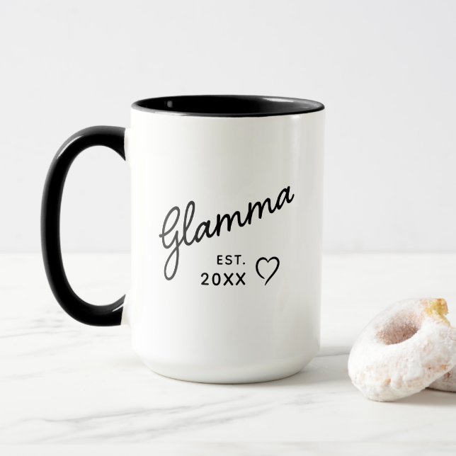 Caneca Glamma Established Date Modern Family  (Com Donut)