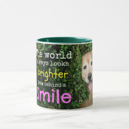 Caneca Golden retriever atrás de um sorriso
