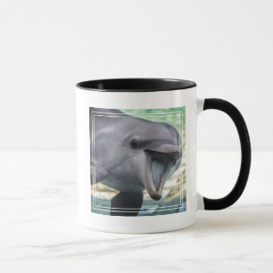 Caneca Golfinho das imagens de Getty