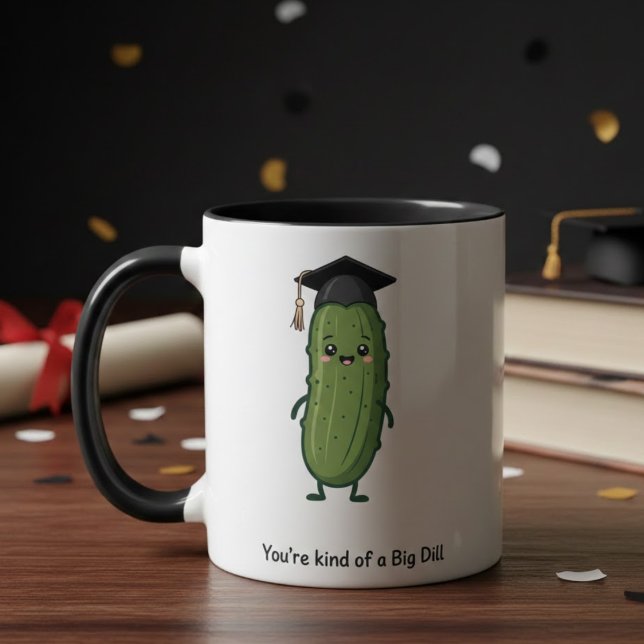Caneca Graduação de Pepino Engraçado Ensino Médio Univers (Criador carregado)