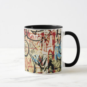 Caneca Grafites em uma parede