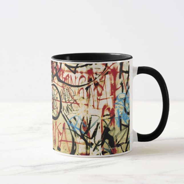 Caneca Grafites em uma parede (Direita)