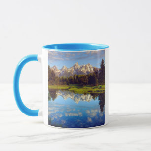 Caneca Grand Tetons refletidos no rio Snake