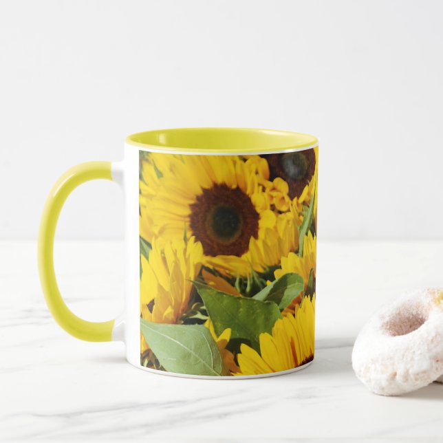 Caneca Grande Girassóis Amarelos (Com Donut)