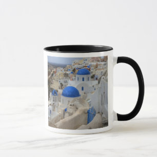 Caneca Grécia, Santorini. Torre sineira e cúpulas azuis d