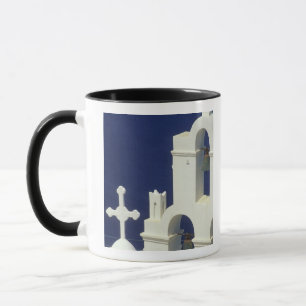 Caneca Grécia, Santorini. Vista de uma igreja grega e