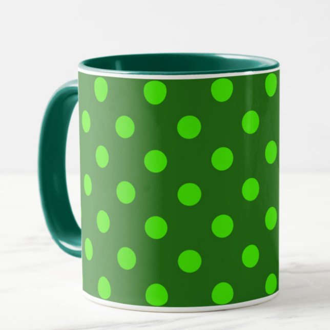 Caneca Green On Dark Green Polka Dots Pattern Design  (Criador carregado)