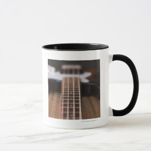 Caneca Guitarra baixa 2