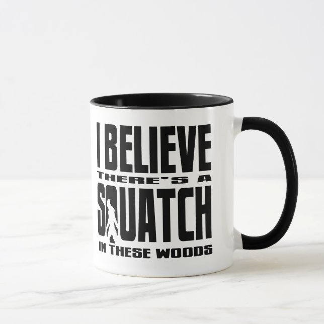Caneca Há uns SQUATCH nestas madeiras! (Direita)