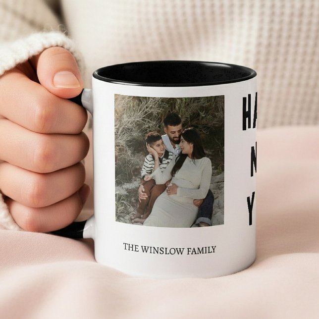 Caneca Happy New Year  Personalized Family Name Photo   (Criador carregado)