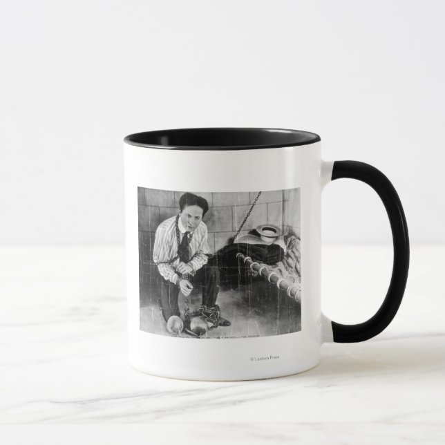 Caneca Harry Houdini prestes a fugir da prisão (Direita)