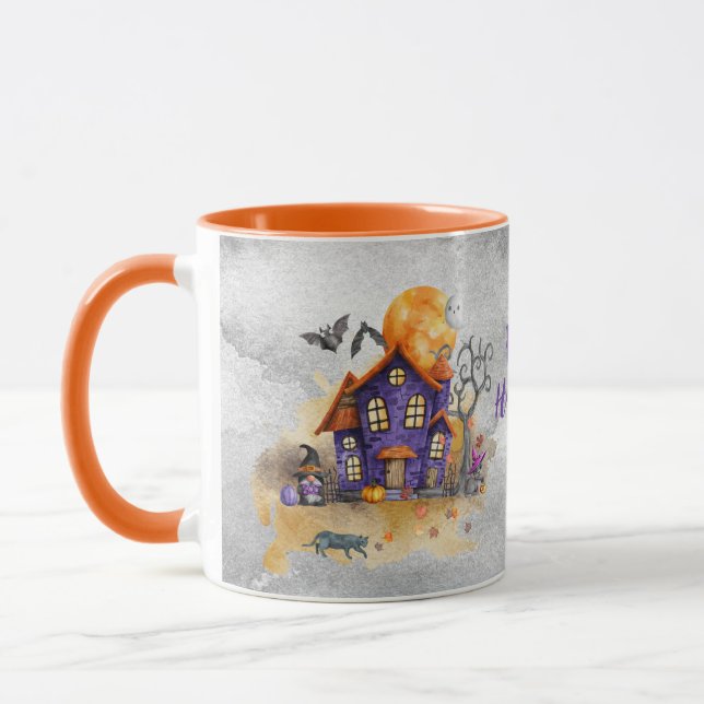 Caneca Haunted Purple Gnome House With Ghost Bats & Cats  (Esquerda)
