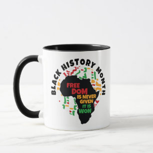 Caneca História Negra Mês Liberdade nunca é dada, é