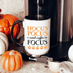 Caneca Hocus Pocus Preciso de Café para Focar com Nome