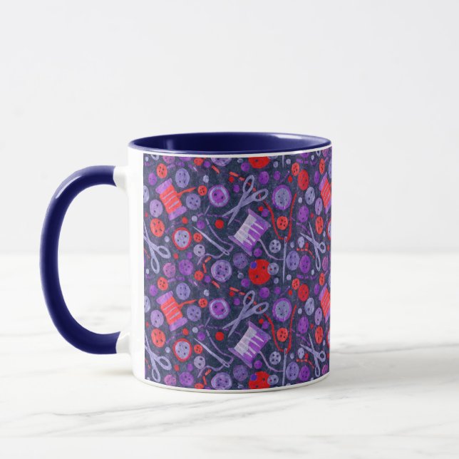 Caneca Home Hobby Sew Crafter Collage Padrão Vermelho Azu (Esquerda)