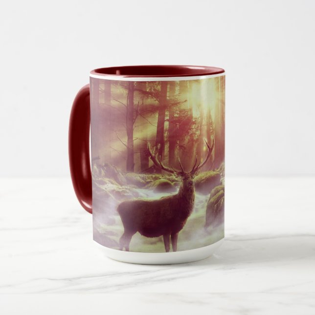 Caneca Homem Veado na Misty Woods na Hora do Ouro do Sol (Frente Esquerda)