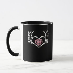 Caneca Homens com Dia de as Bruxas engraçado do coração n