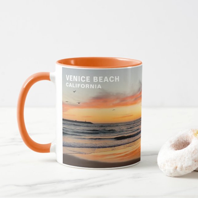 Caneca Horário do ouro do Sunset - Venice Beach, CA (Com Donut)