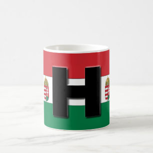 Caneca húngara da bandeira e da crista