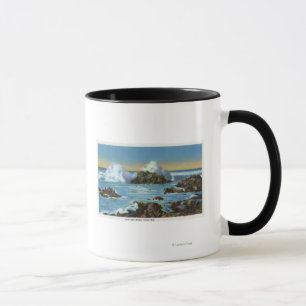 Caneca Ideia do surf ao longo da rocha