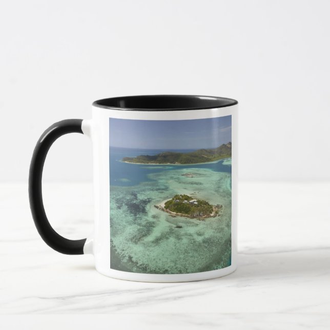 Caneca Ilha Wadigi, Ilhas Mamanuca, Fiji (Esquerda)