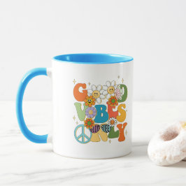 Caneca Ilustração de Tipografia de Boas Vibrações