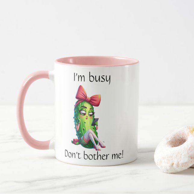 Caneca "I'm Busy Don't Bother Me" Sassy Pickle Girl Mug (Com Donut)