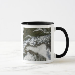 Caneca Imagem por satélite da cadeia montanhosa dos Alpes