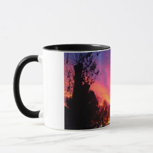 Caneca impetuosa do por do sol