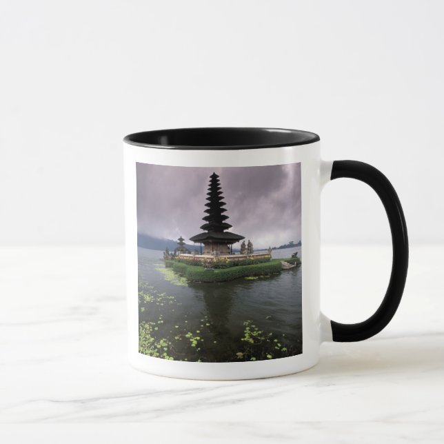 Caneca Indonésia, Bali, Templo Ulun Danu. (Direita)