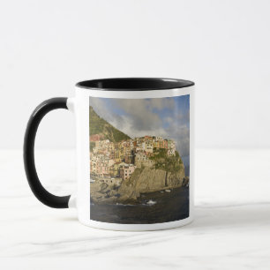 Caneca Itália, Cinque Terre, Manarola. Aldeia no penhasc