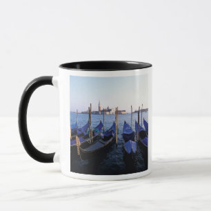 Caneca Itália, Vêneto, Veneza, Fileira de Gôndolas e San