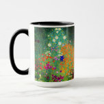 Caneca Jardim Flor Gustav Klimt<br><div class="desc">Café Mug com a pintura de óleo do Jardim Flor de Gustav Klimt (1906). Um belo jardim de flores roxas,  vermelhas,  brancas,  azuis e laranja. Um presente de excelente para fãs de Arte Nouveau e de Arte Austríaca.</div>